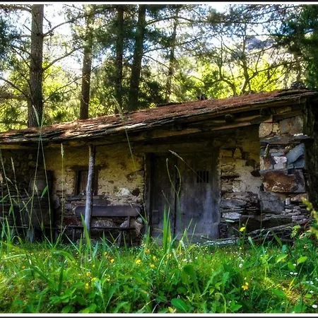 Chao De Castro منزل ريفي *